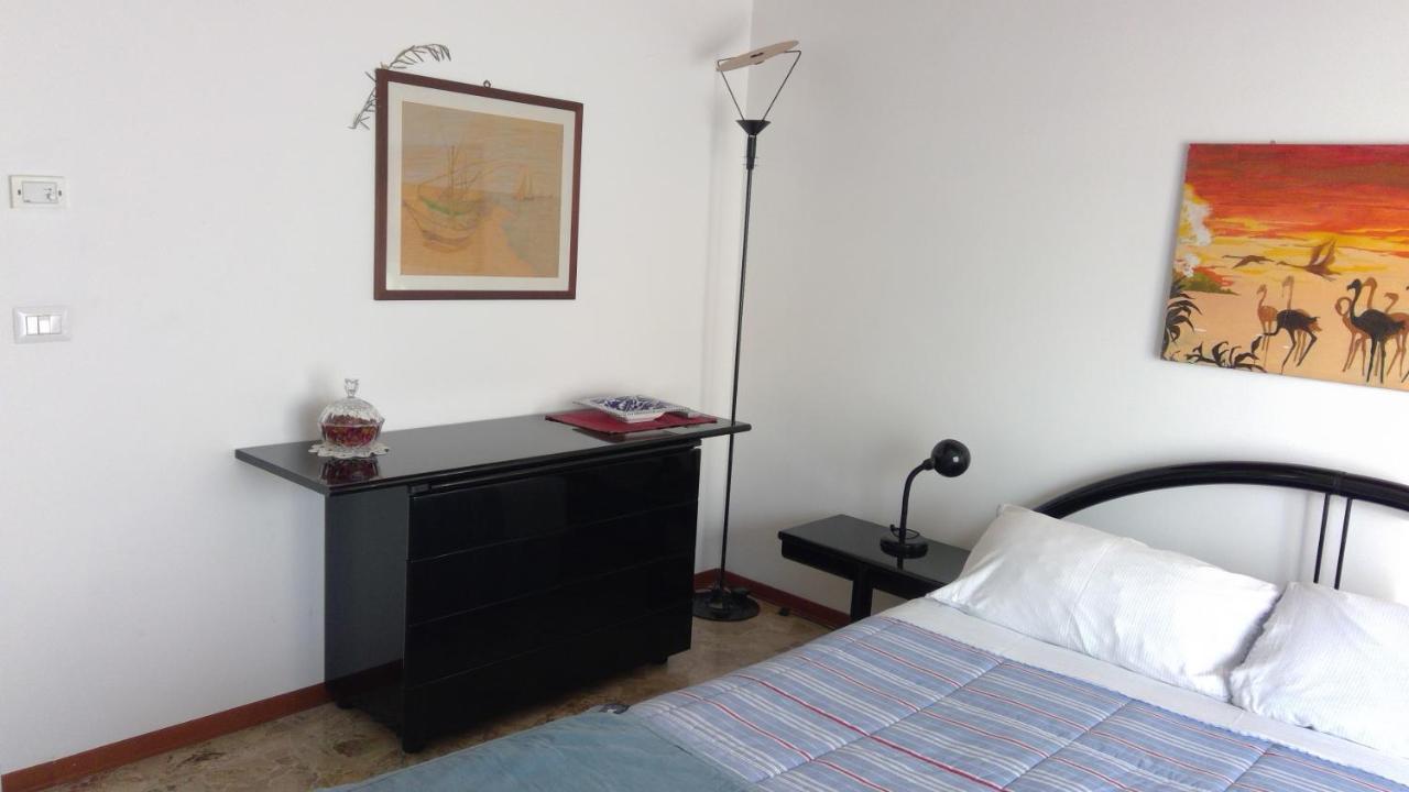 B&B Magenta Extérieur photo